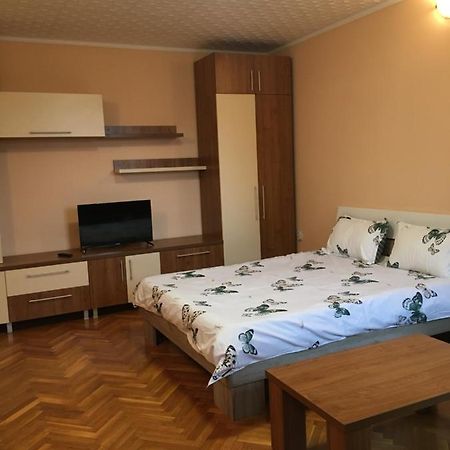 Casa H#Unikum Lägenhet Turda Exteriör bild